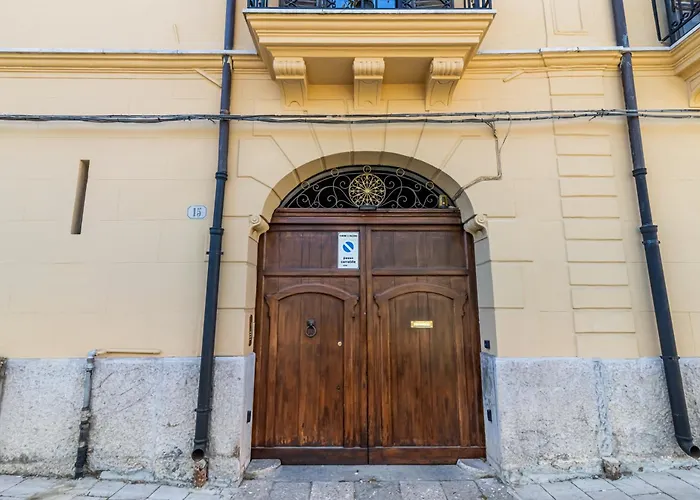 Piazza Indipendenza Loft & Rooms